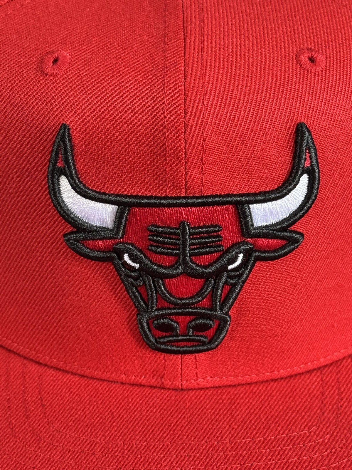 Mitchell & Ness Chicago Bulls Snapback Red Flat Brim Hat Retro Cap