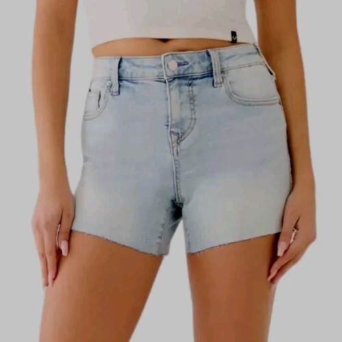 True Religion Jayde Light Wash Denim Mid Rise Classic Shorts Size 27 $159