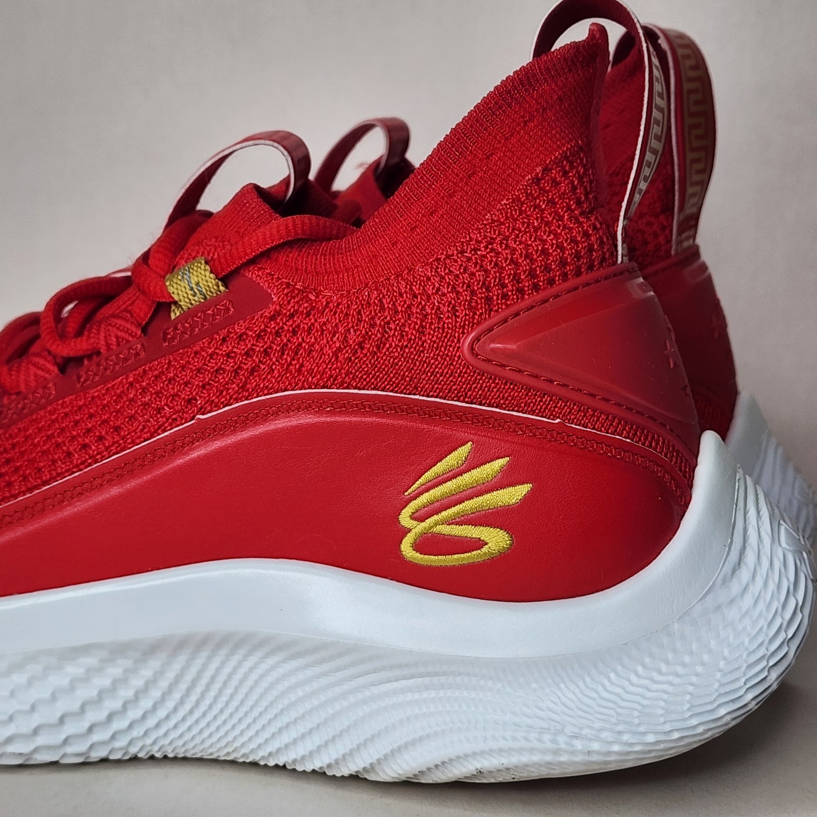 Under Armour Curry 8 Flow Red Gold Chinese New Year Mens 9.5 3024035-600