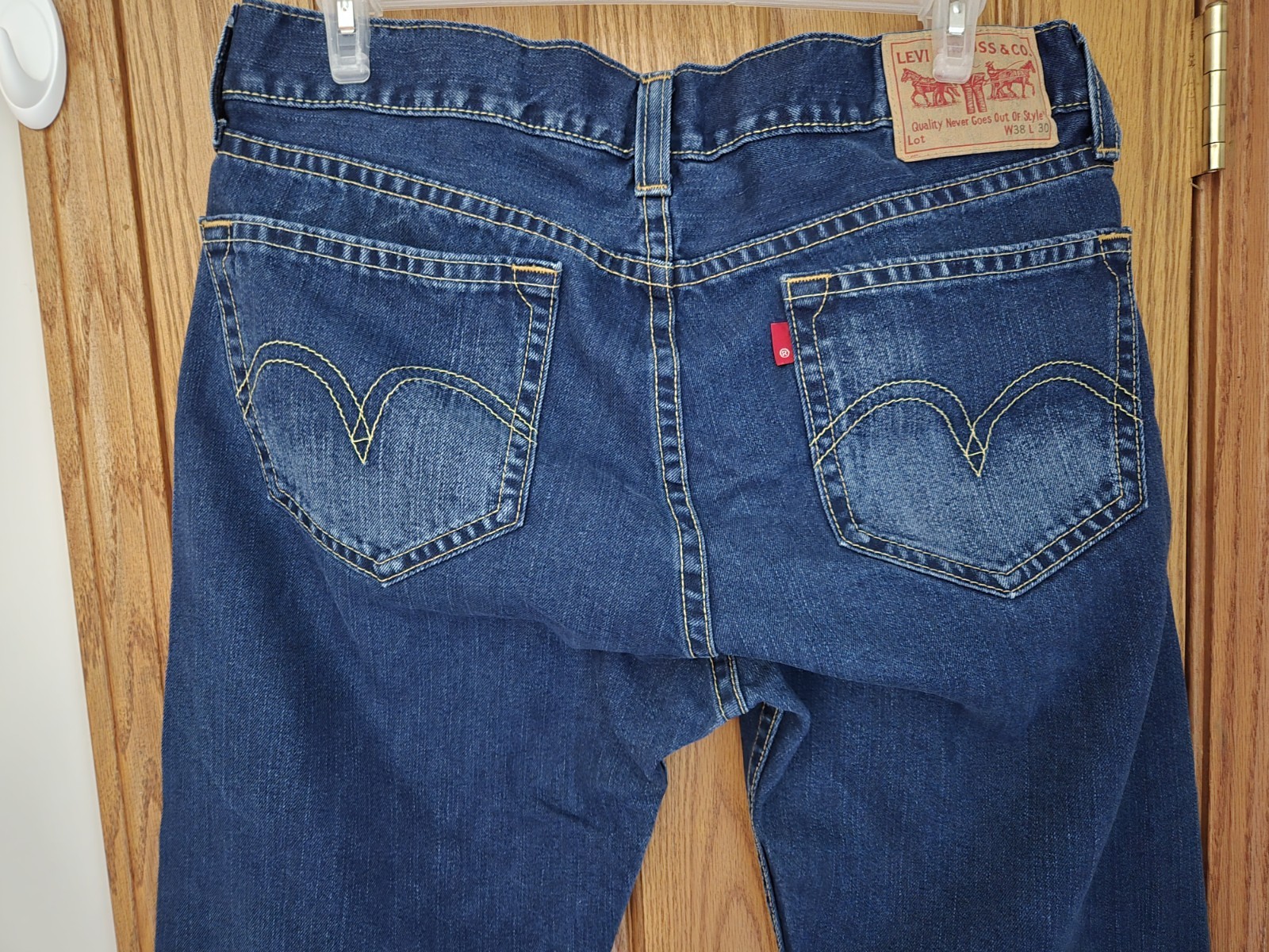 38/30 RARE Levi’s TYPE 1 Real Loose VINTAGE Made in HONG KONG Y2K JEANS