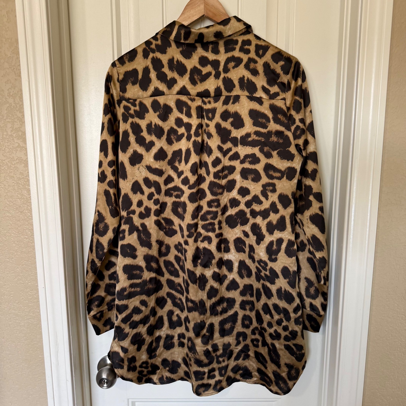 Forever 21 Leopard Print Button Down Shirt Dress Women’s Size Medium