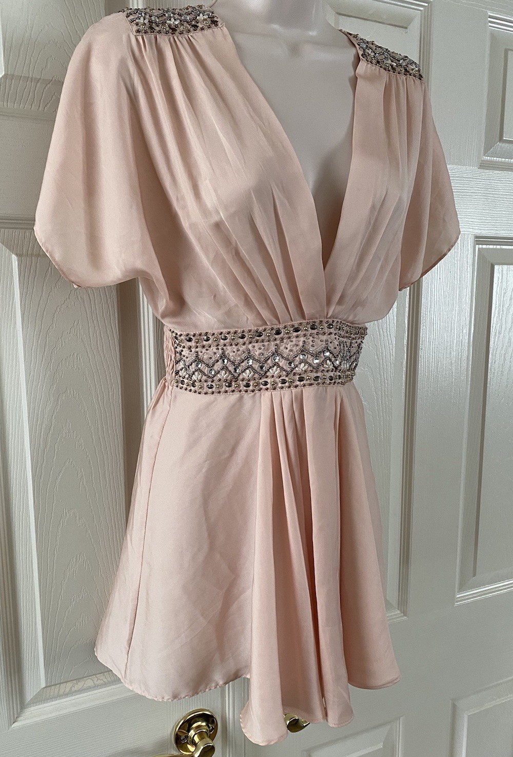 Forever 21 Peach Beaded Romantic Ethereal Babydoll V-Neck Top Short Sleeve ~ S