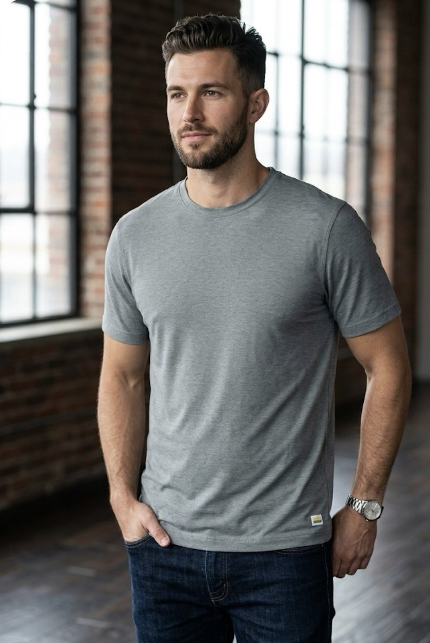 Vuori Men’s T-Shirt Medium