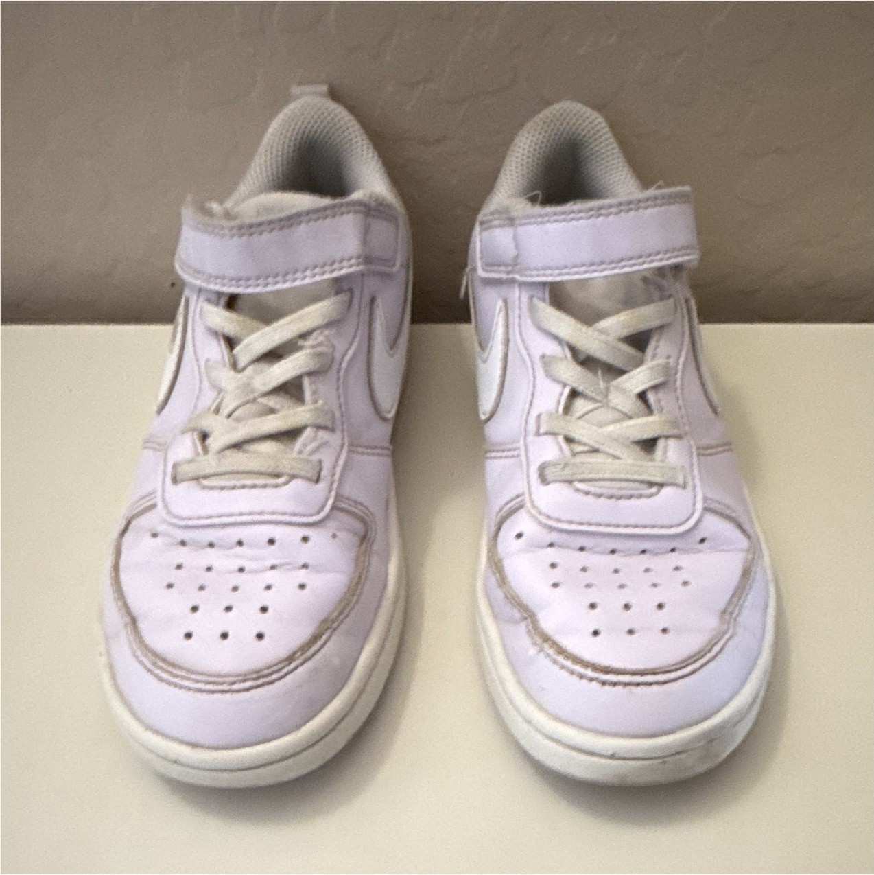 Nike Unisex Kids Low Top Sneakers Purple/White Logo Hook & Loop Athletic