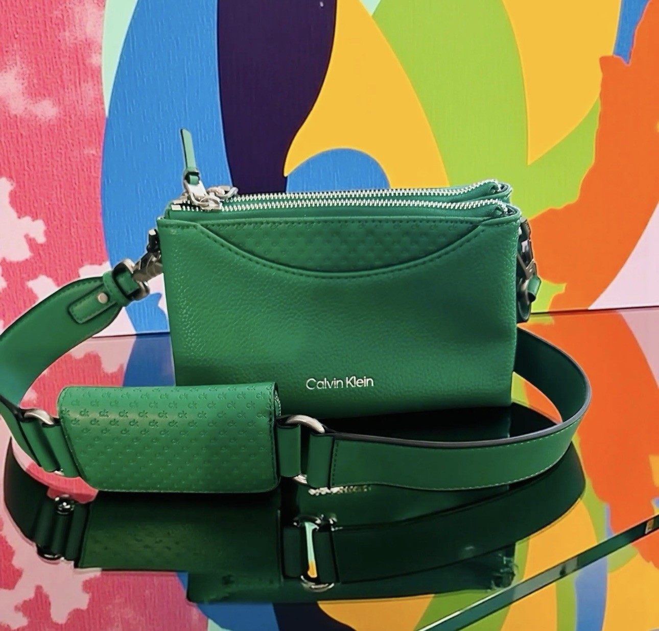 Calvin Klein Crossbody Sling Pack Bag Kelly Green NWOT
