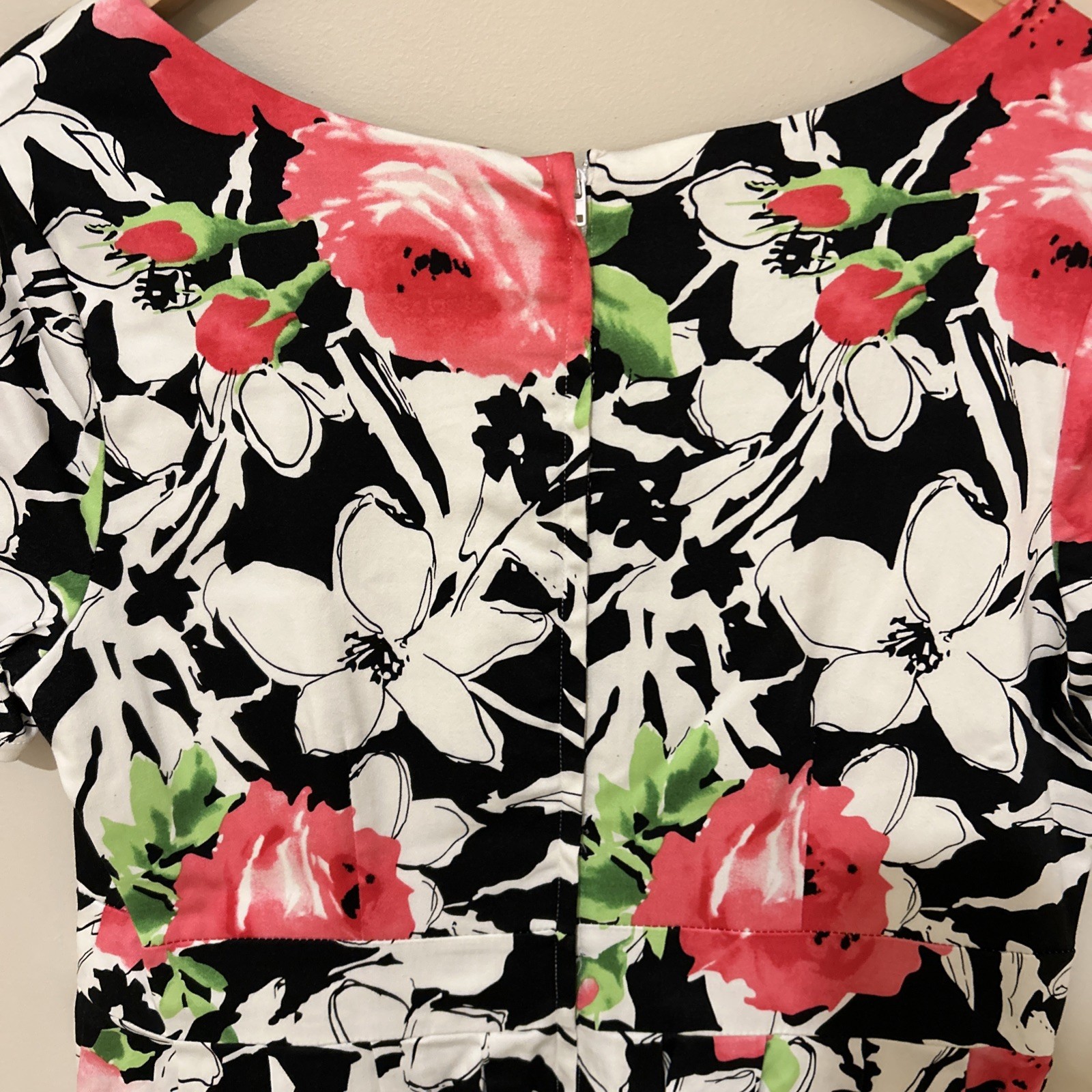 White, Black And Pink Floral Fit And Flare Dress Size 14
