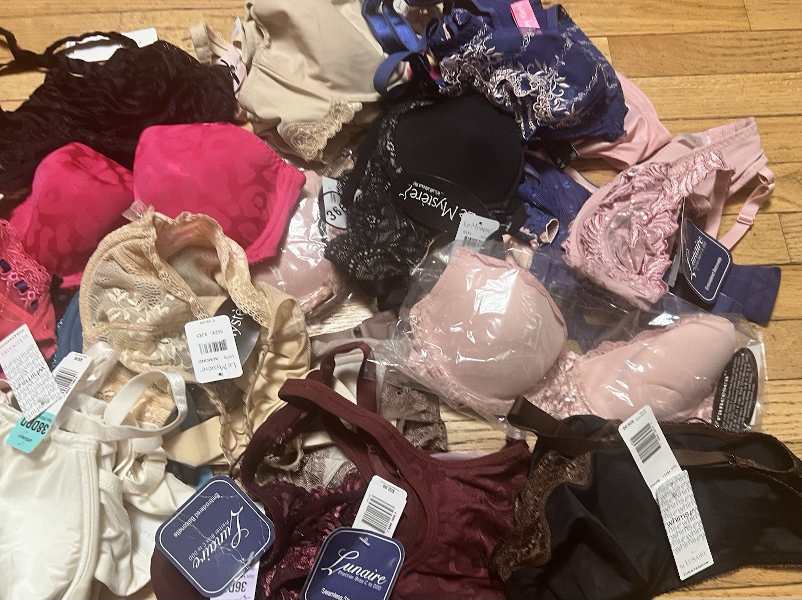 LOT OF 20 NEW NAME BRAND ASSORTED BRA’S NWT Whimsy, Lunaire, Fantasies Etc