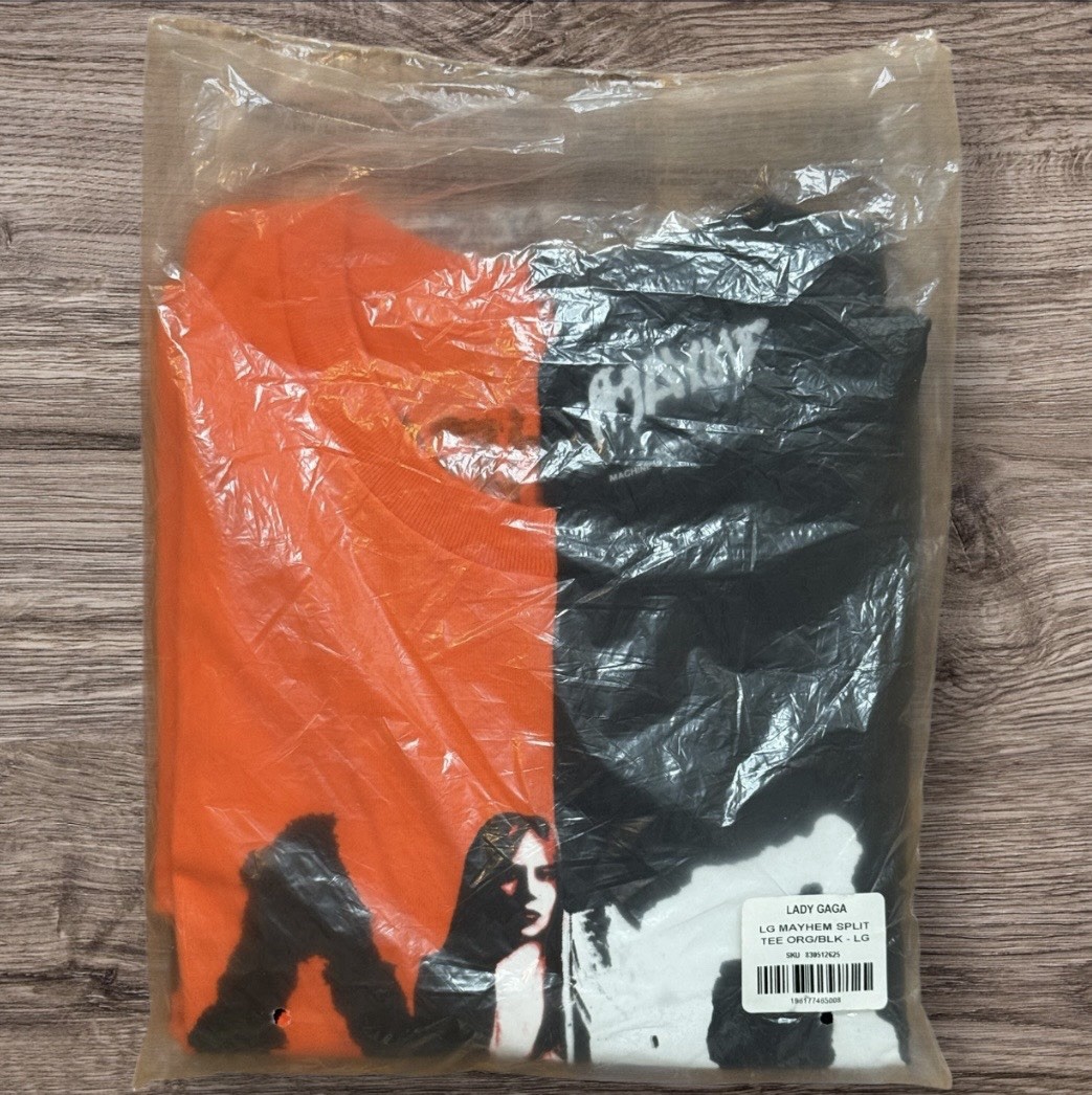 Lady Gaga Mayhem Black and Orange Split T-Shirt Size Large