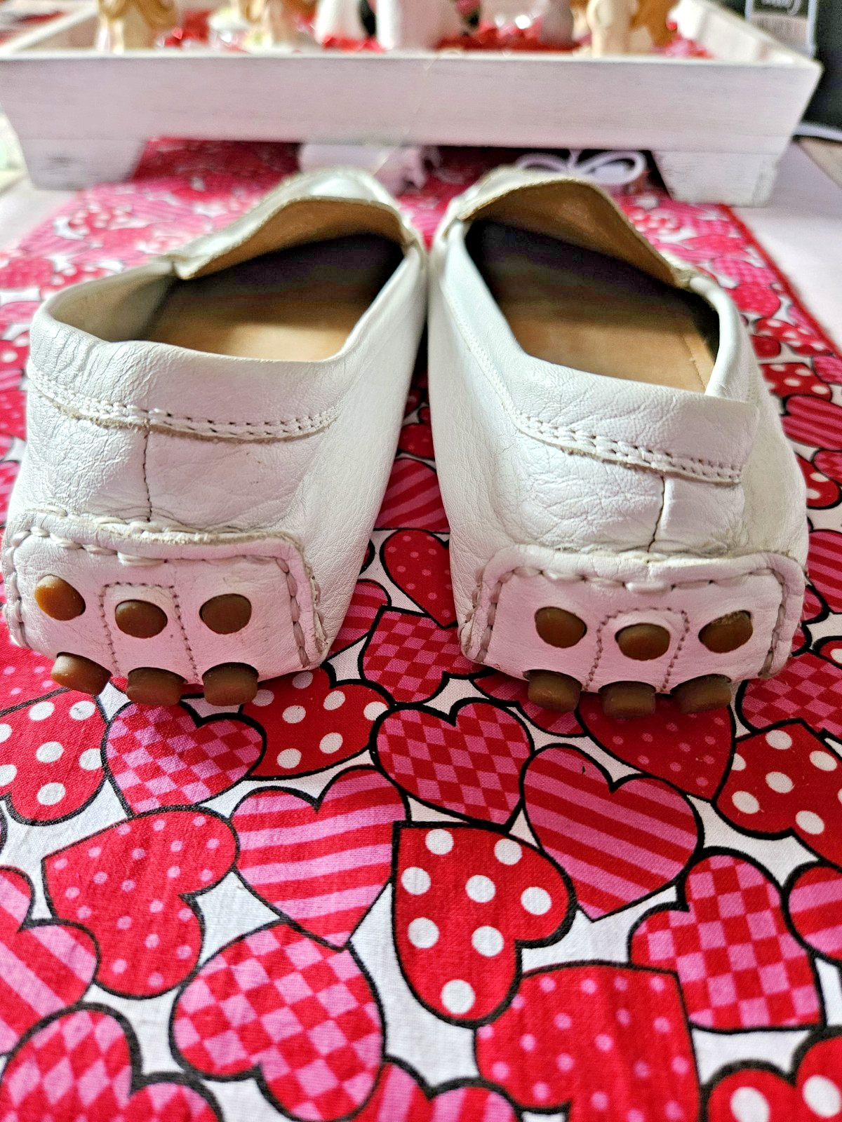 Coach White Leather Driving Moccasin Women 9.5 Nicola Penny Loafer Preppy GUC
