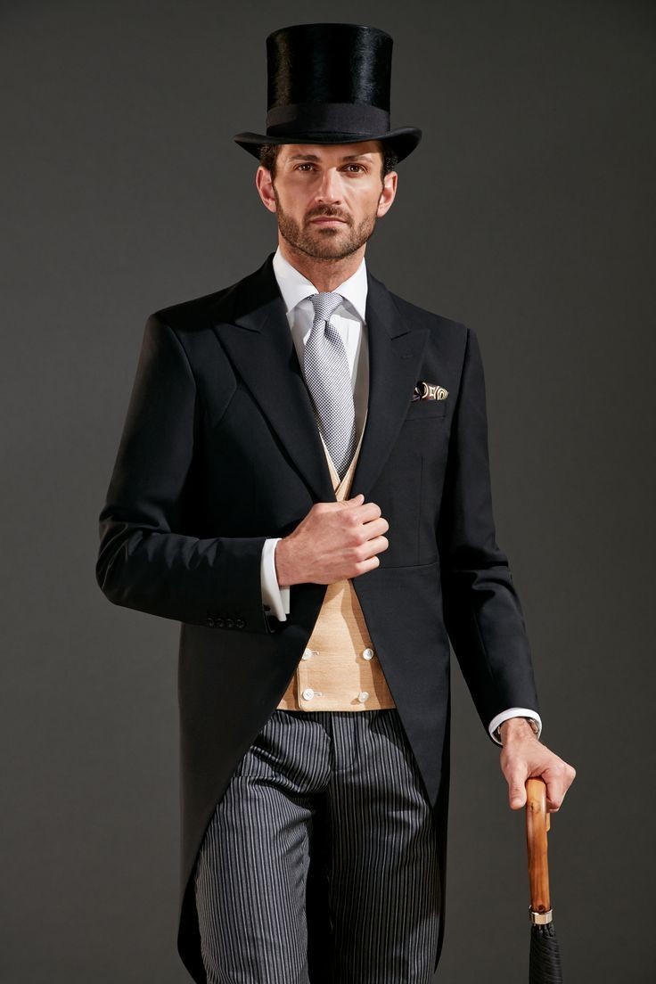 Black Men’s Suits Formal Tailcoat Dinner Peak Lapel Tuxedos Stylish Coat Blazer