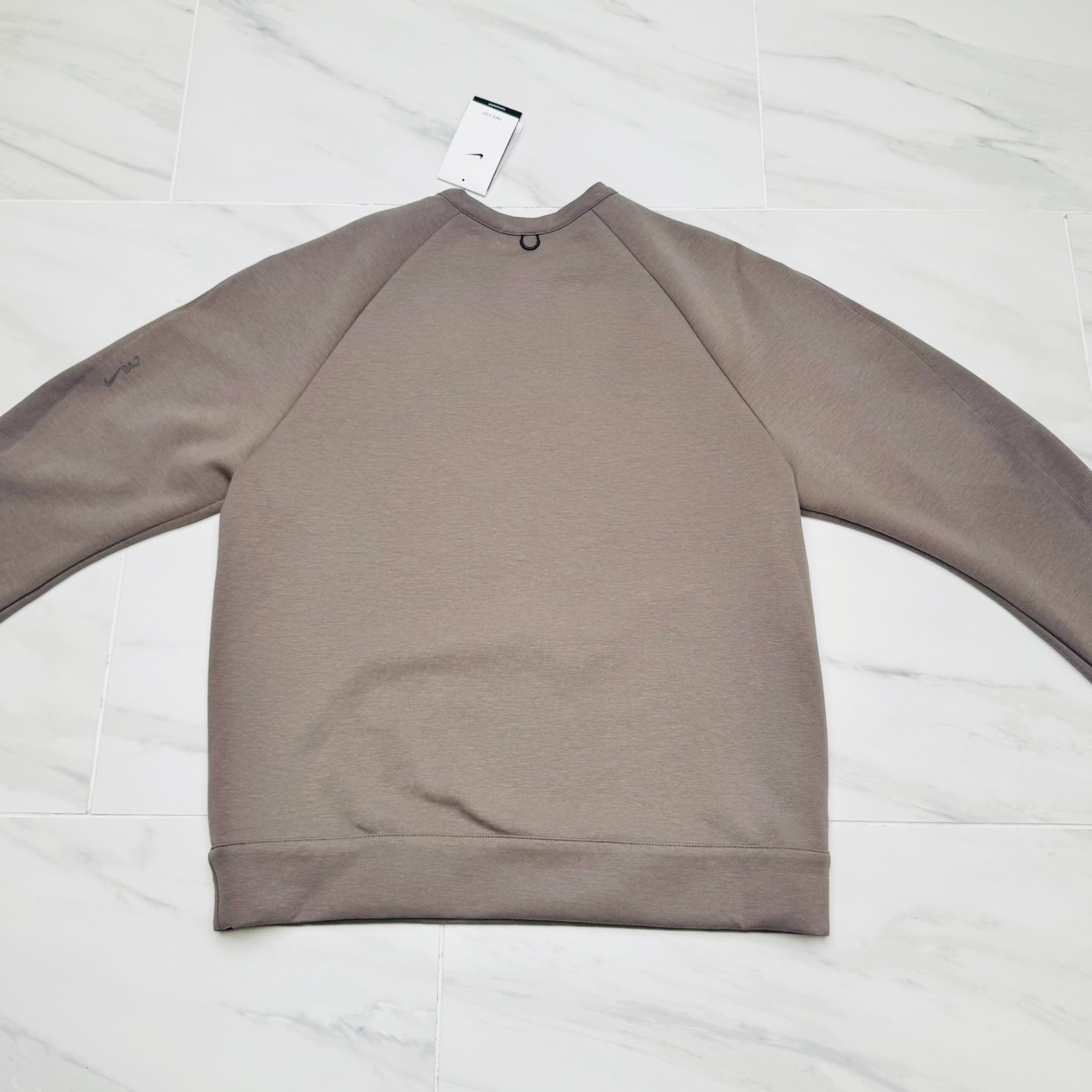 Nike 24.7 ImpossiblySoft Dri-FIT Crew ‘Stone Ash’ HQ6964-289 size S