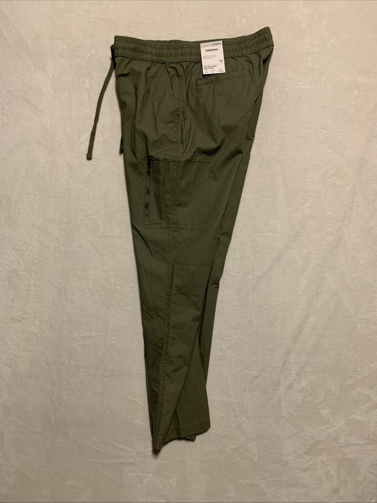 Sonoma Everyday Tech Pants Mens Medium Olive Green Straight Leg NEW