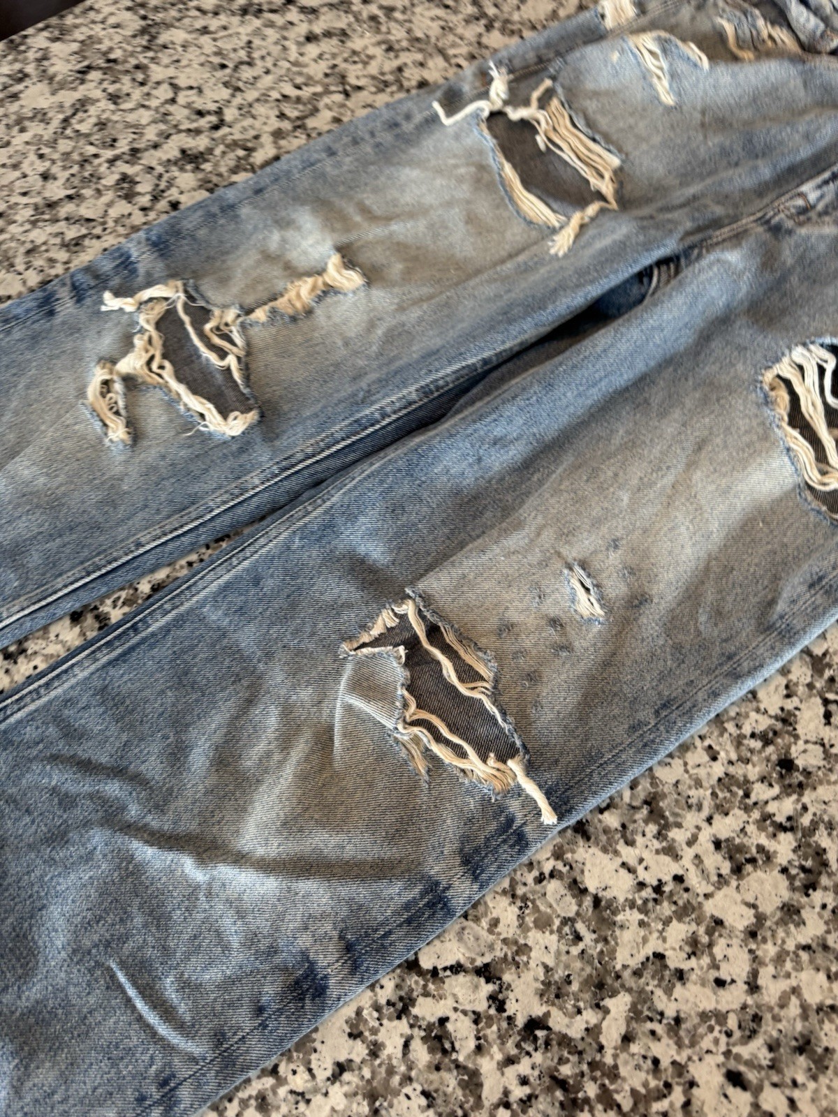 Good American Good ’90s Relaxed Mid Rise Baggy Distressed Jeans NWOT Size 00/24