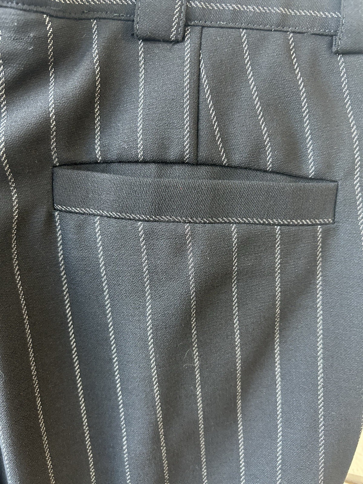 Men’s Pinstriped Vintage Versace Classic V2 2 Piece Suit