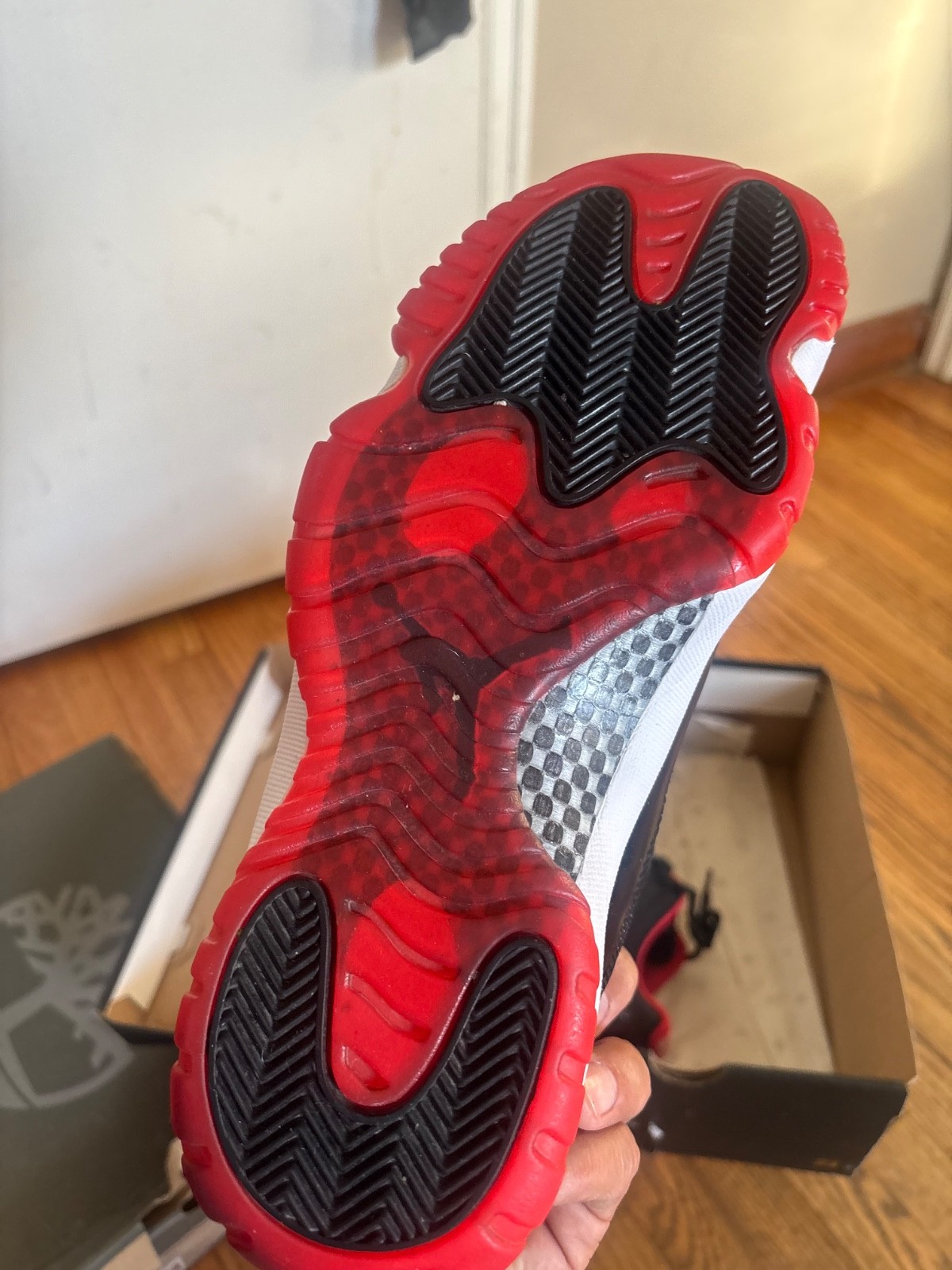 Size 10 – Air Jordan 11 Retro 2015 Low Bred
