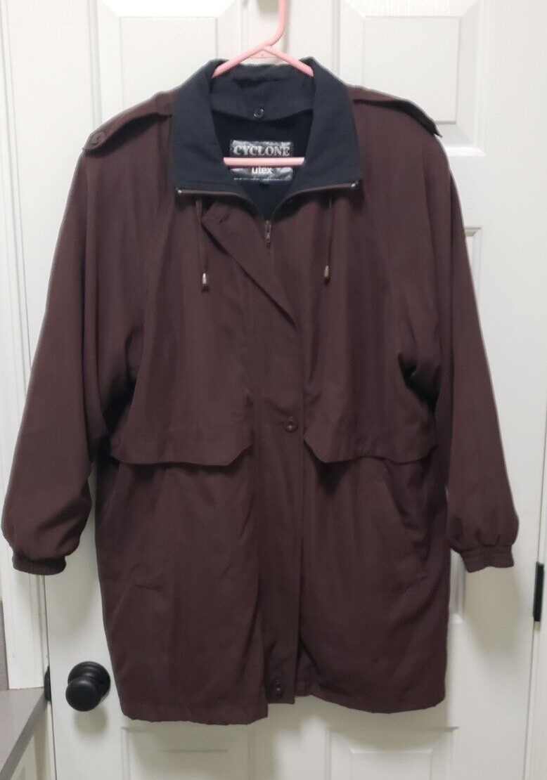 Cyclone/Utex Chocolate Brown Mid-length Rain Jacket W/ Black Turn Down Collar M