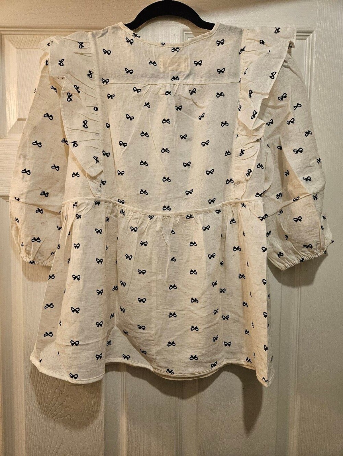 Umgee White Blouse with Black Bow Print Size Small
