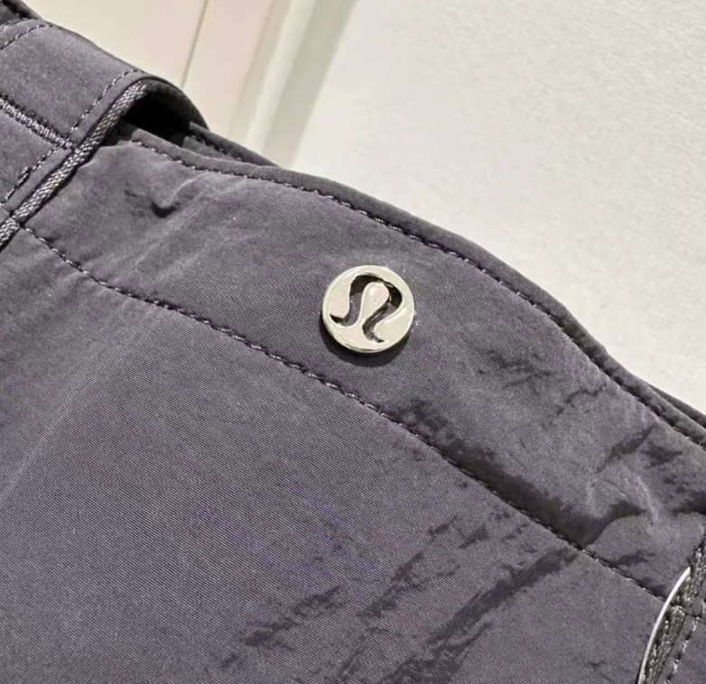 Lululemon Daily Tote Bag Black NWT – Multi Pocket Gym Yoga Shoulder Travel Bag