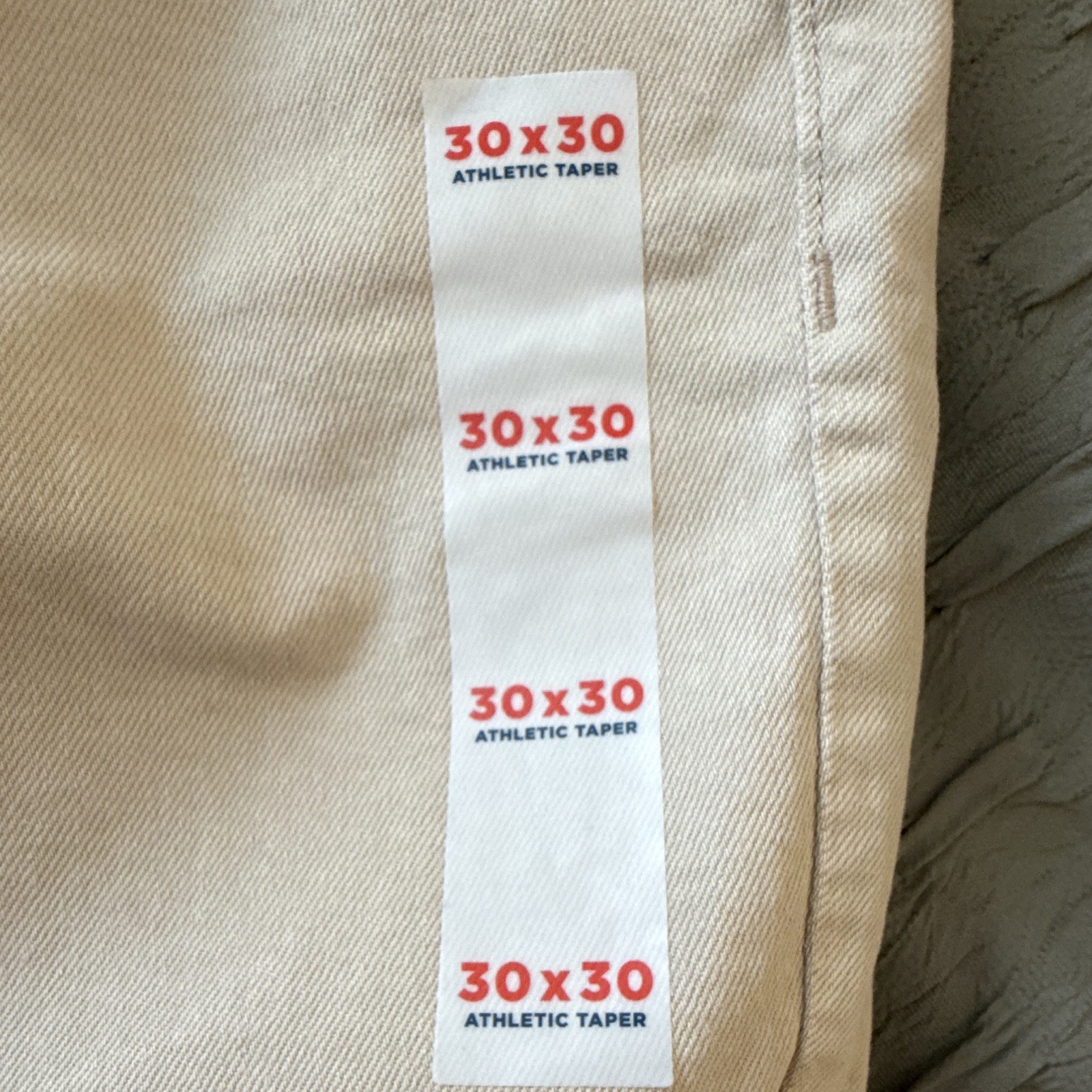 Old Navy Built-In Flex Athletic Fit Tapered Beige Denim Jeans Mid Rise NWT