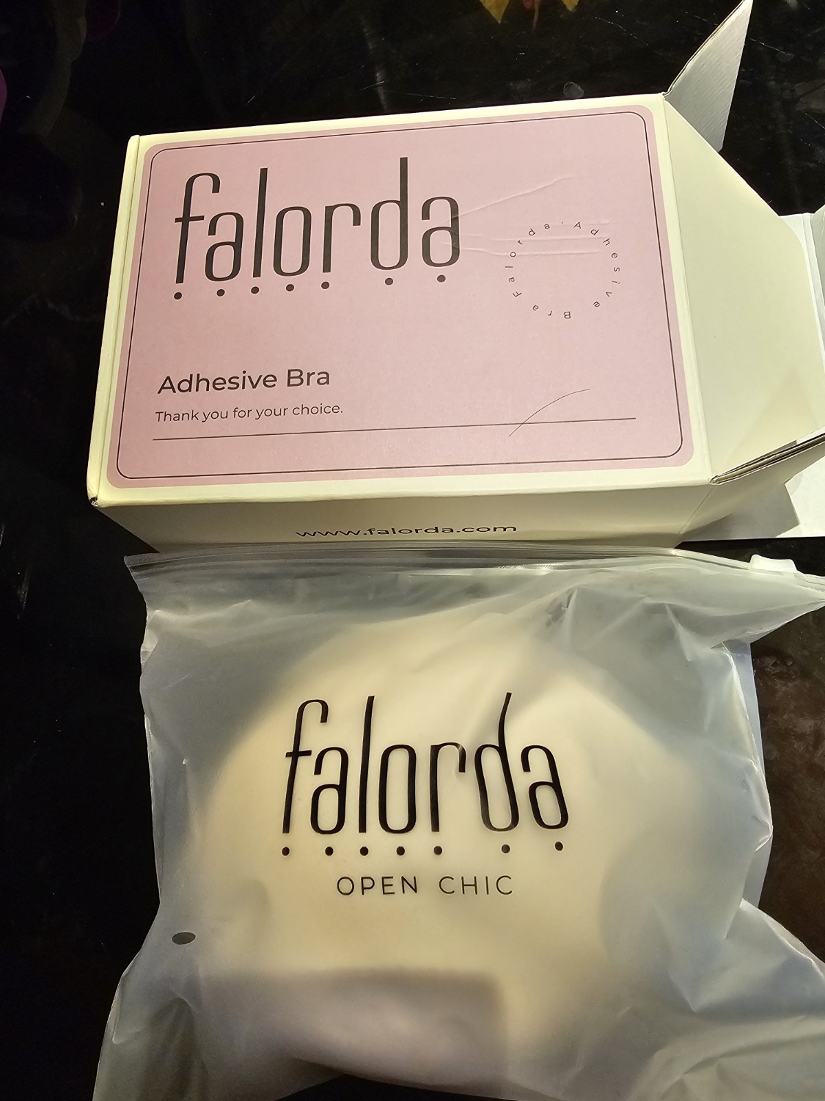 Falorda Adhesive Bra Set B Cup B Black Backless Strapless Wireless Reusable
