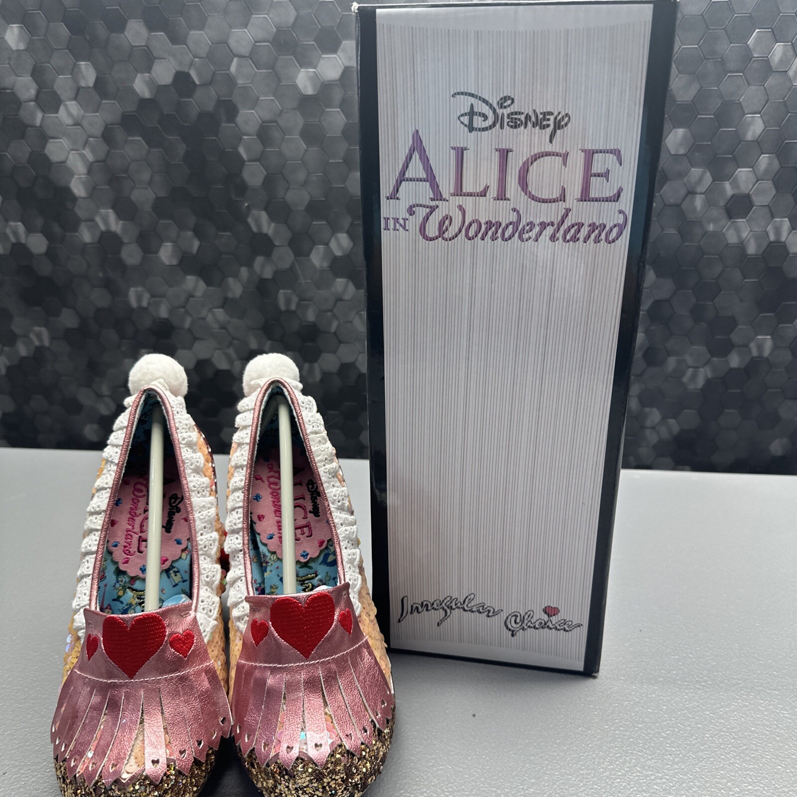 Alice In Wonderland Irregular Choice WHITE RABBIT SHOES NEW IN BOX SIZE 35