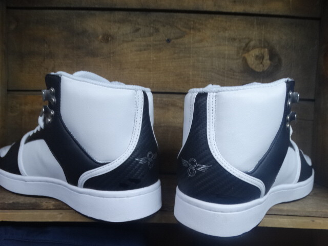 CREATIVE RECREATION CESARIO XXI