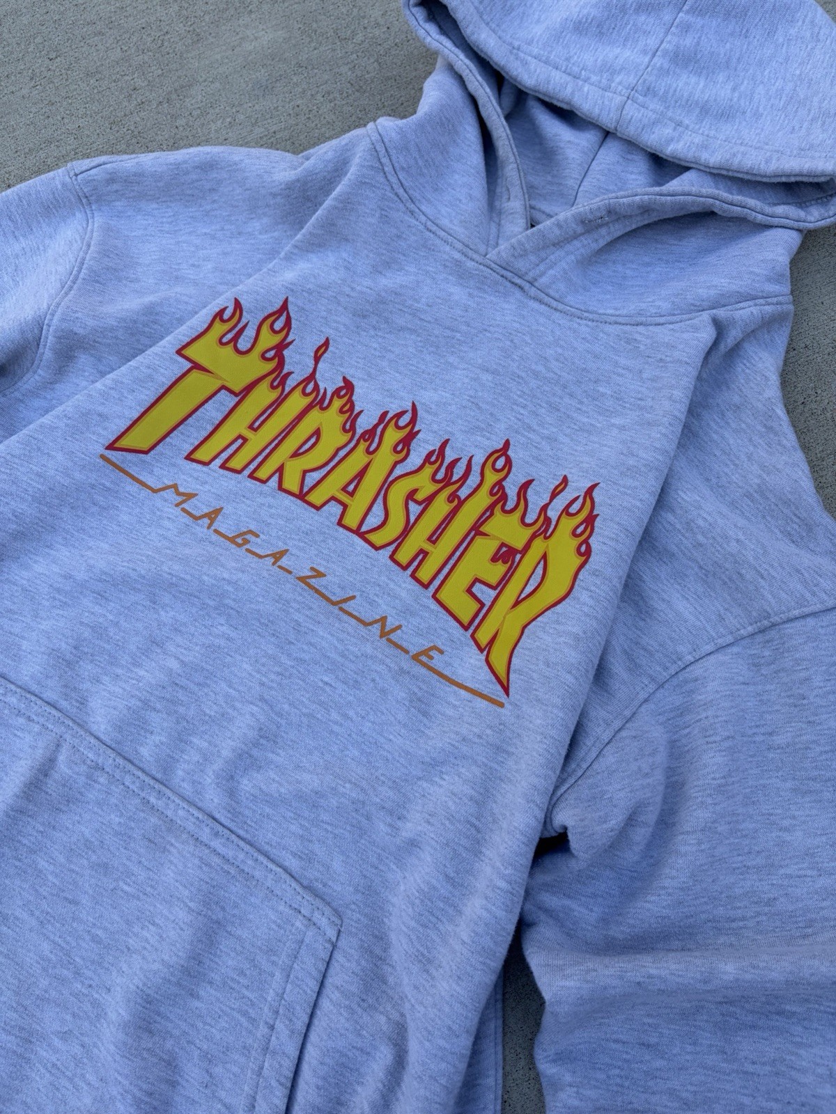 Thrasher Magazine Gray Flame Logo Graphic Pullover Hoodie Men’s Size S
