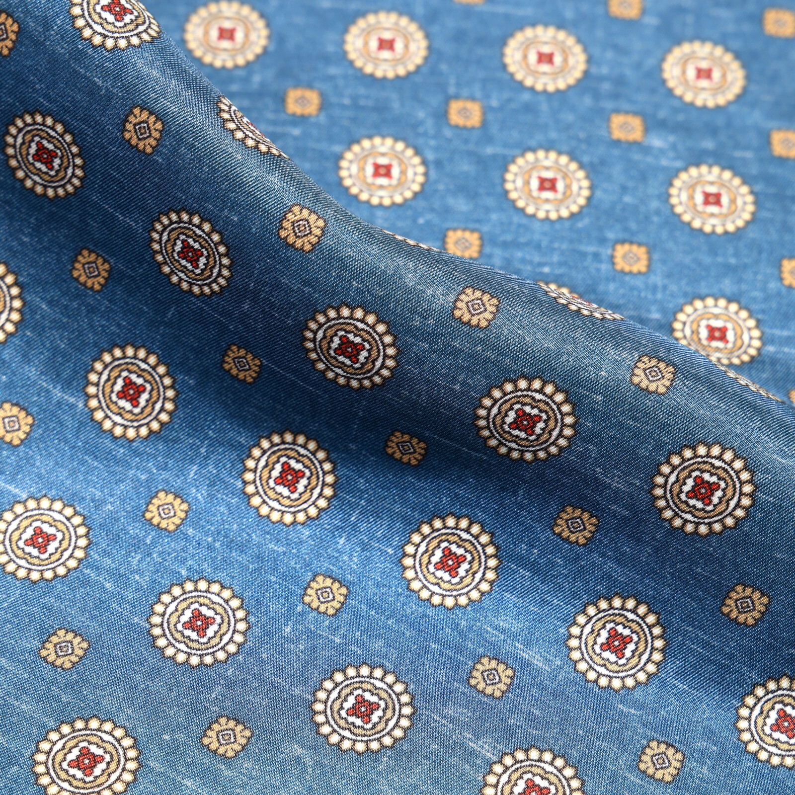 Men’s 100%Silk pocket square Cerulean Floral 53cm 21″ Hand rolled Made in China