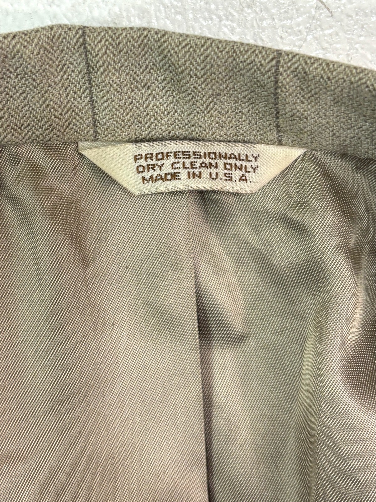 Alexander Lloyd 50L Beige Herringbone Windowpane Blazer Jacket Sport Coat USA
