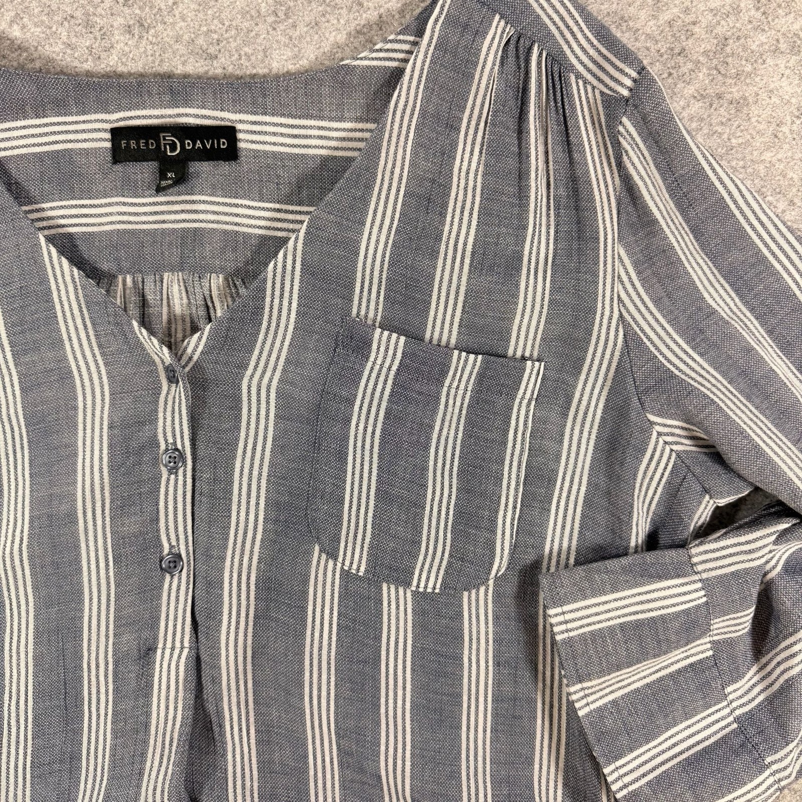 Fred David Women’s Gray and White Striped V-Neck 3/4 Sleeve High-Low Blouse