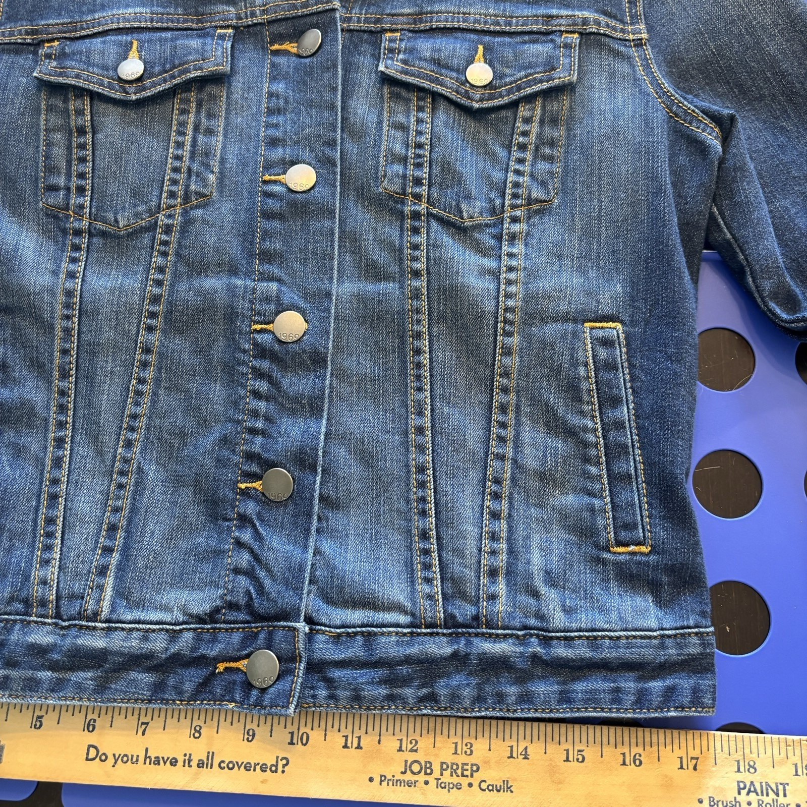 Gap 1969 Icon Denim Jacket Nice Blue Wash Size Medium 99% Cotton 1% Spandex