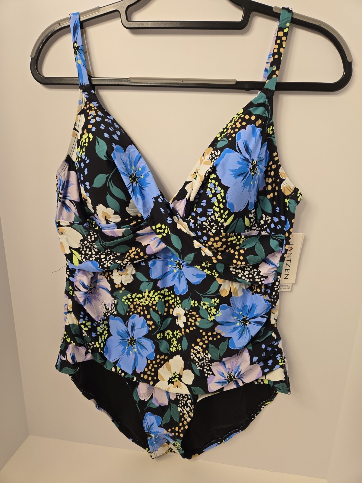 NWT Jantzen Black Floral One Piece Swimsuit Tummy Control Size 16
