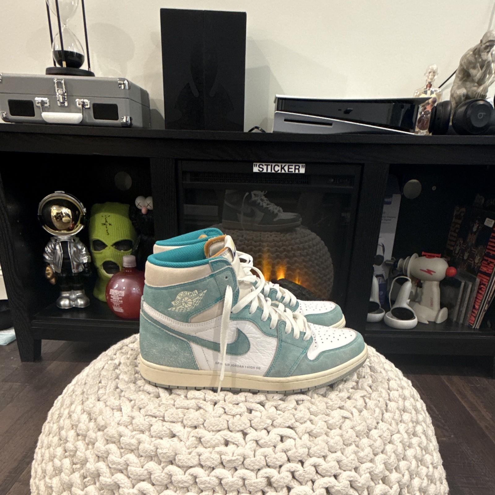 Jordan Air Jordan 1 High Top Turbo Green Men’s Sneakers
