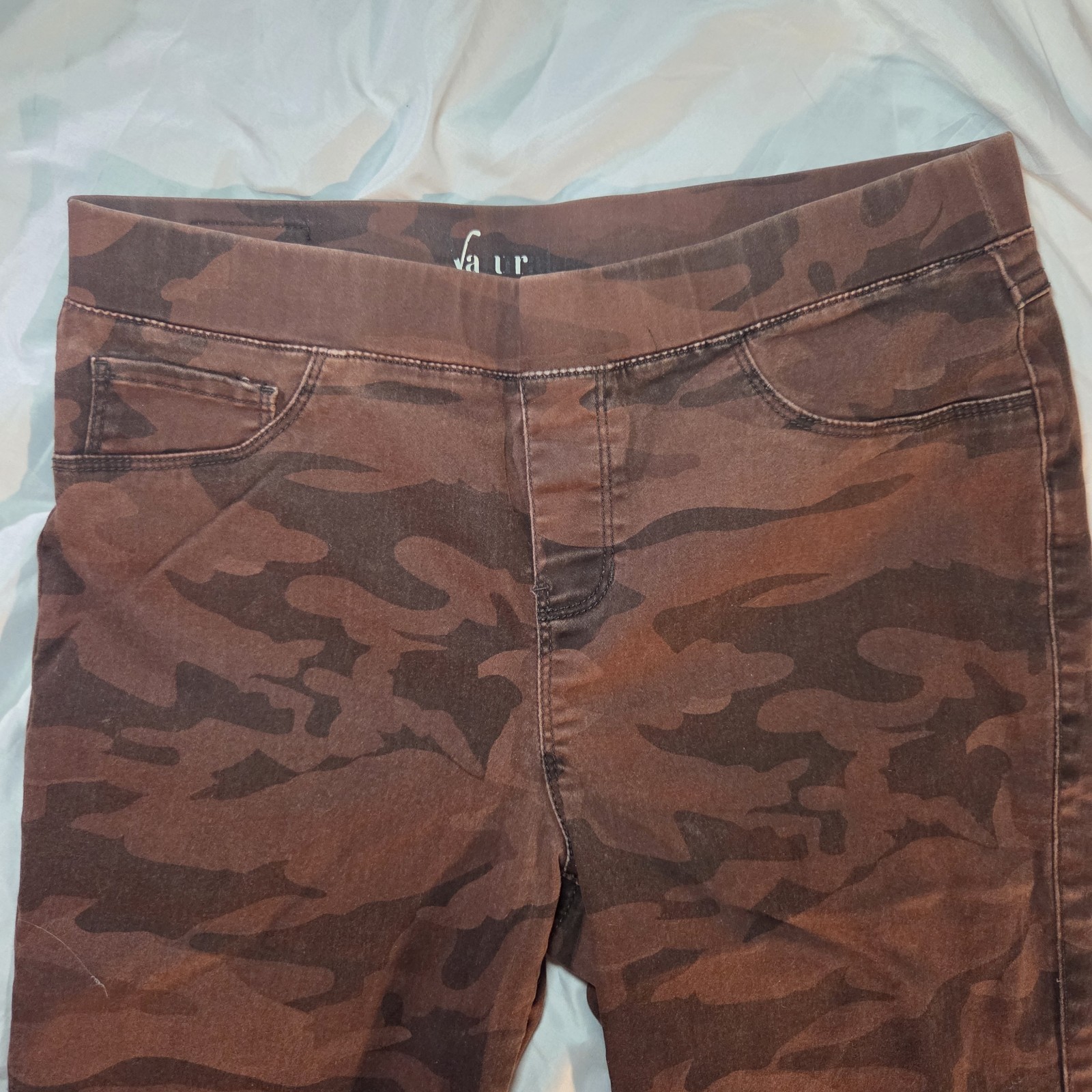Natural Reflections Set/2 Camo Leggings Sz M Stretch