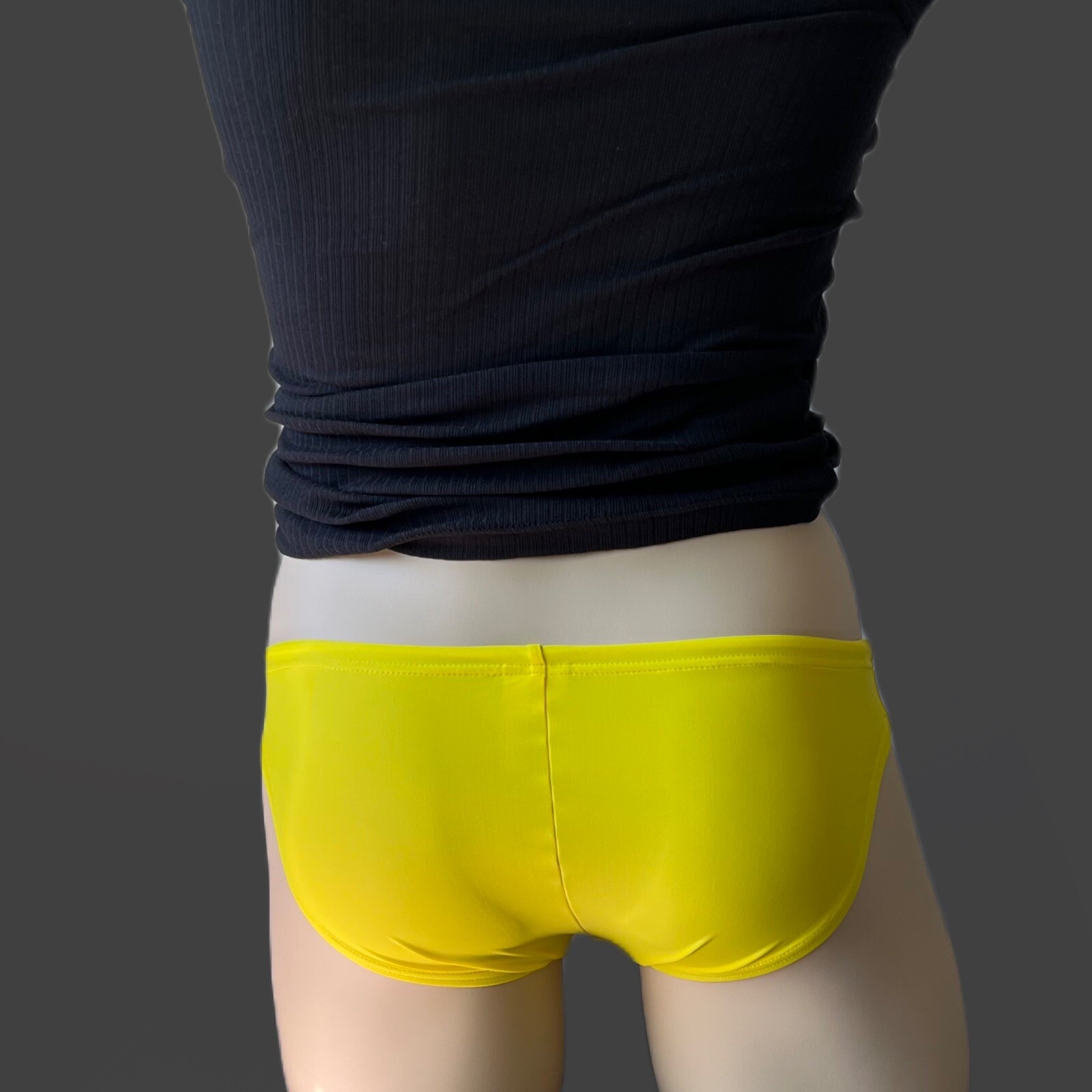 Speedo Men vibrant yellow solar swim brief bikini Swimwear size 28 34