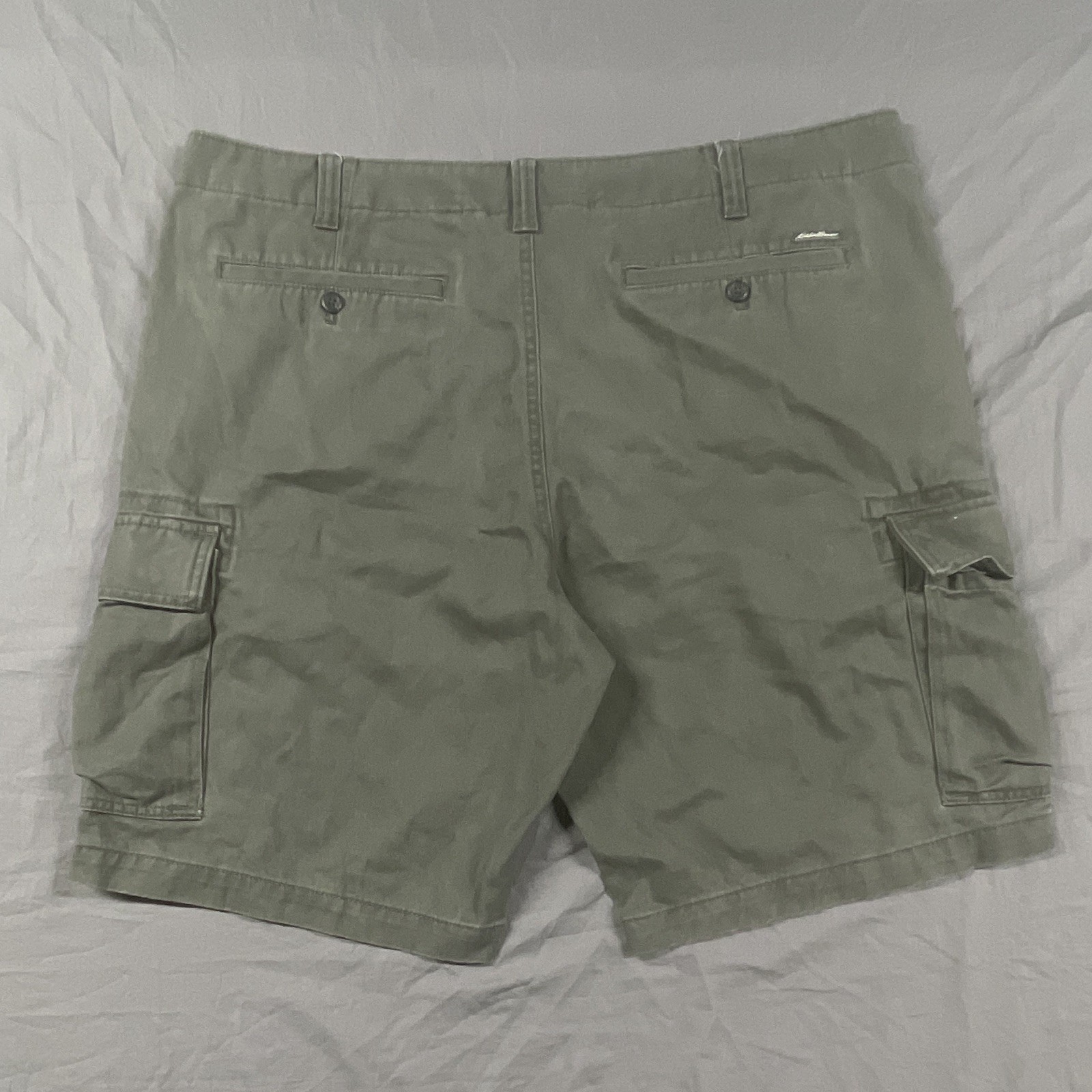 Eddie Bauer Men’s Dark Gray Shorts Canvas Zip Pockets Flat Front Solid