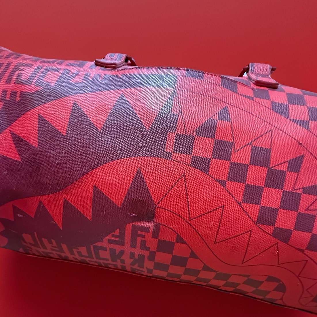 RARE SPRAYGROUND DUFFEL & BACKPACK SET VINI VIDI VICI RED SHARK – SOLDOUT 4EVER