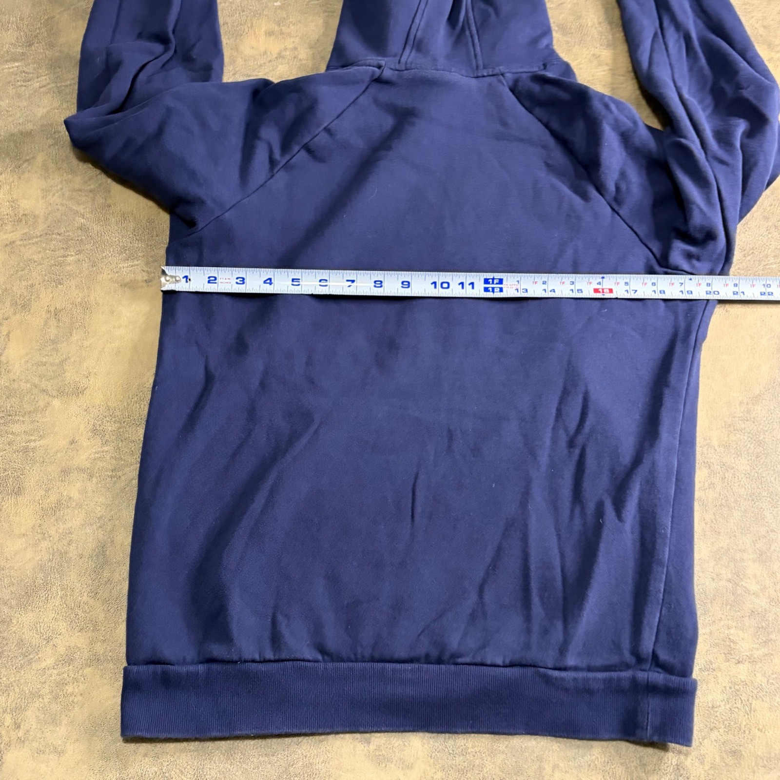 Under Armour Hoodie Mens Small Navy Blue Yale University Pullover UM0709