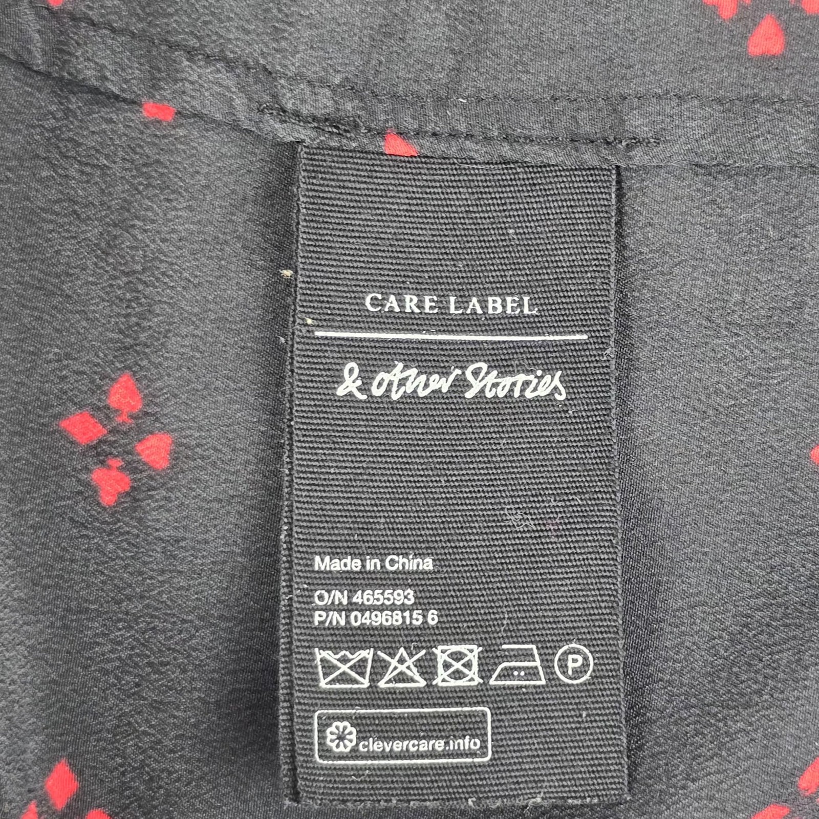 & Other Stories Silk Blouse Black Red Print Hidden Button Long Sleeve Shirt