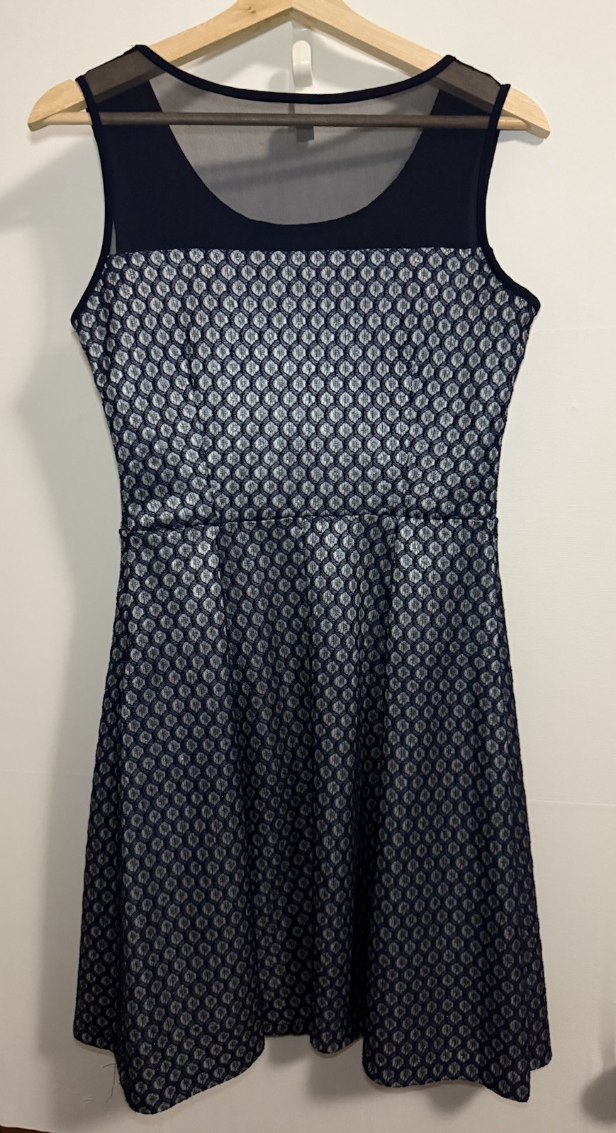 EnFocus Studio 90s Classic All Over Design Crochet Overlay Sheer Navy Dress Sz 8