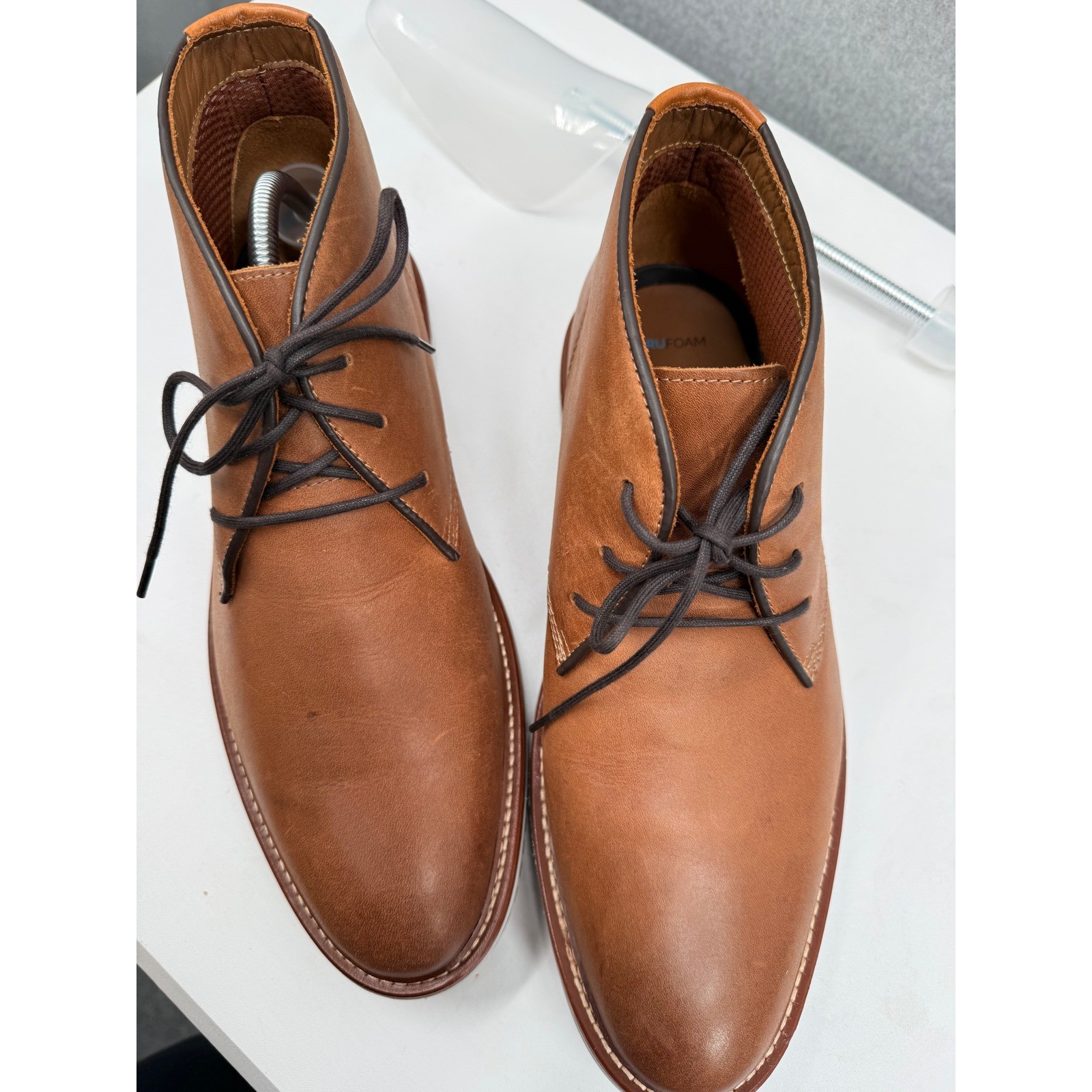 Johnston & Murphy Upton Chukka Mens 10.5M Tan Leather Boots TRUFOAM Lightweight