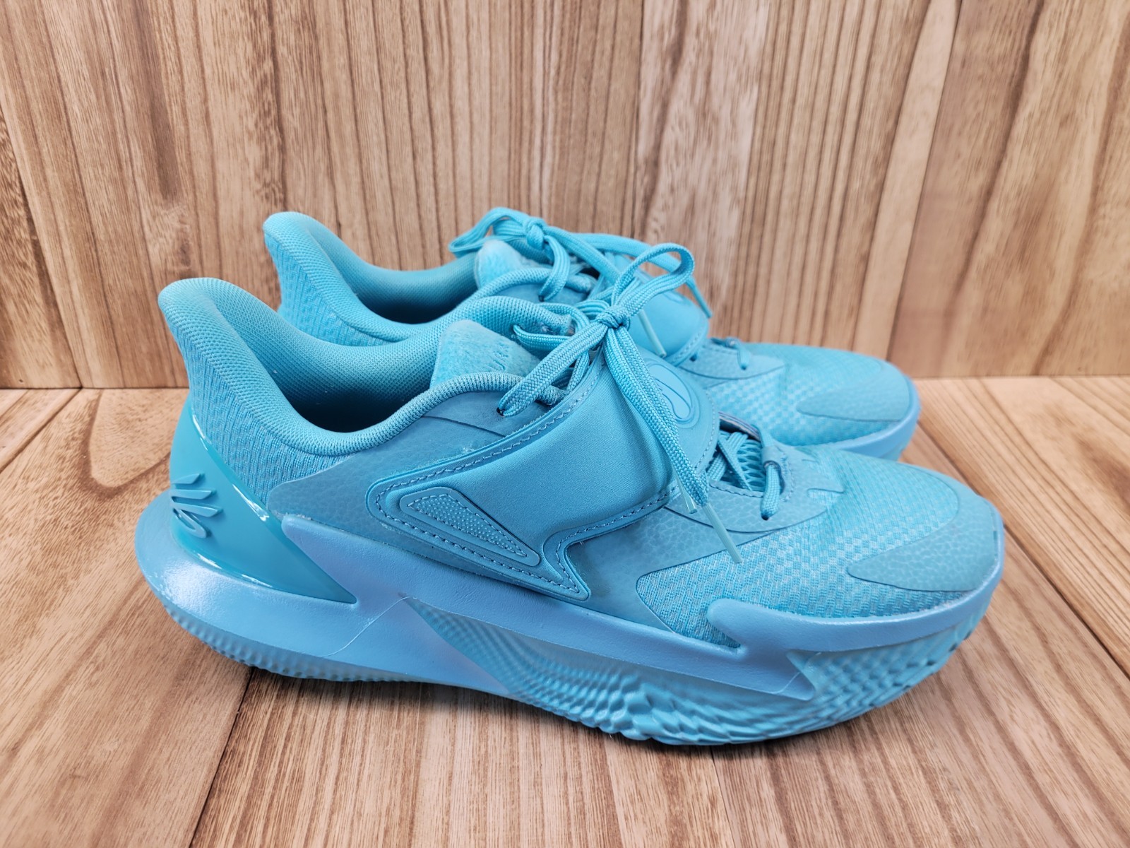 Under Armour Curry Fox 2 World Tour Basketball Shoes 6000777-400 Mens 8 NICE