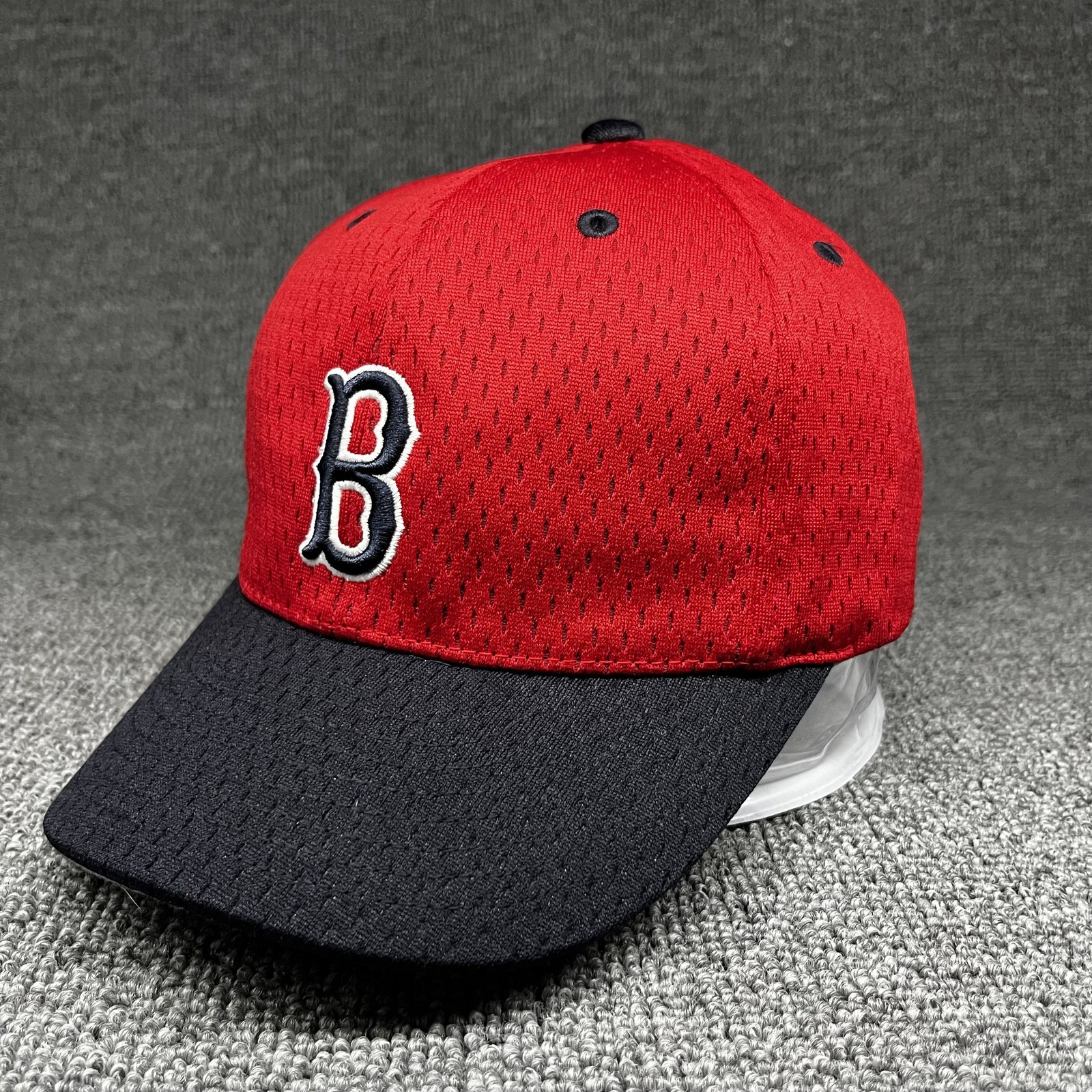 Mossiant Boston Red Sox Snapback Curved Brim Red Black Hat Unknown Size