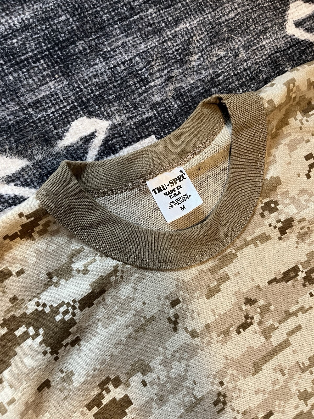 Tru-Spec Men’s Military Digicamo Single Stitch Short Sleeve T-Shirt Size M
