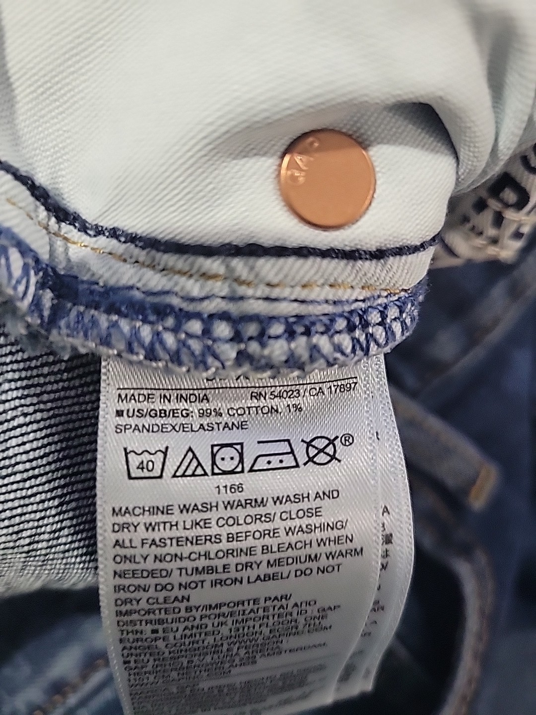 Gap Men’s Jeans. Size 36×36. Blue. Straight. 99%Cotton 1% Spandex
