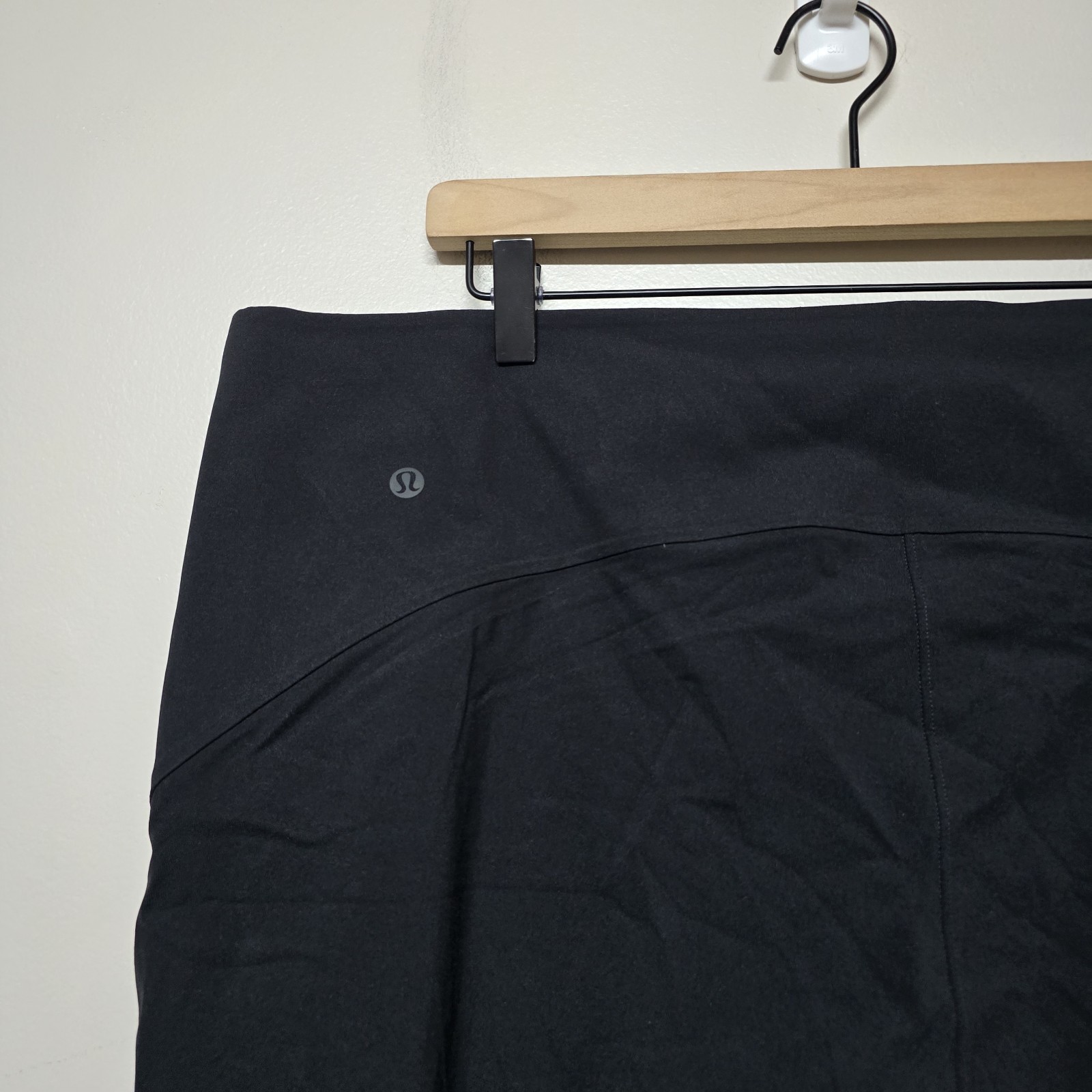Lululemon $158 Retail Smooth Fit Pull-On High-Rise Pant Regular in Black Sz 18