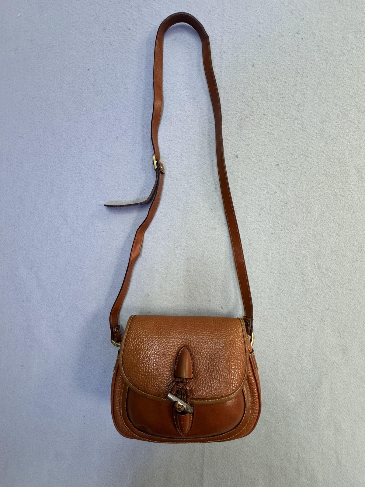 Vintage Dooney & Bourke All Weather Leather Crossbody Bag Womens Brown