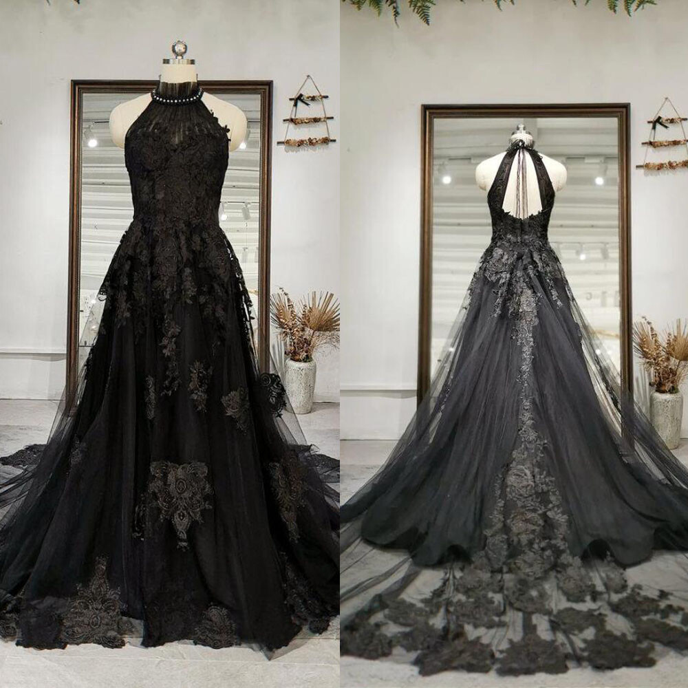 Retro Gothic Wedding Dress Strap Collar Black Lace Sweeping Train Bridal Gown