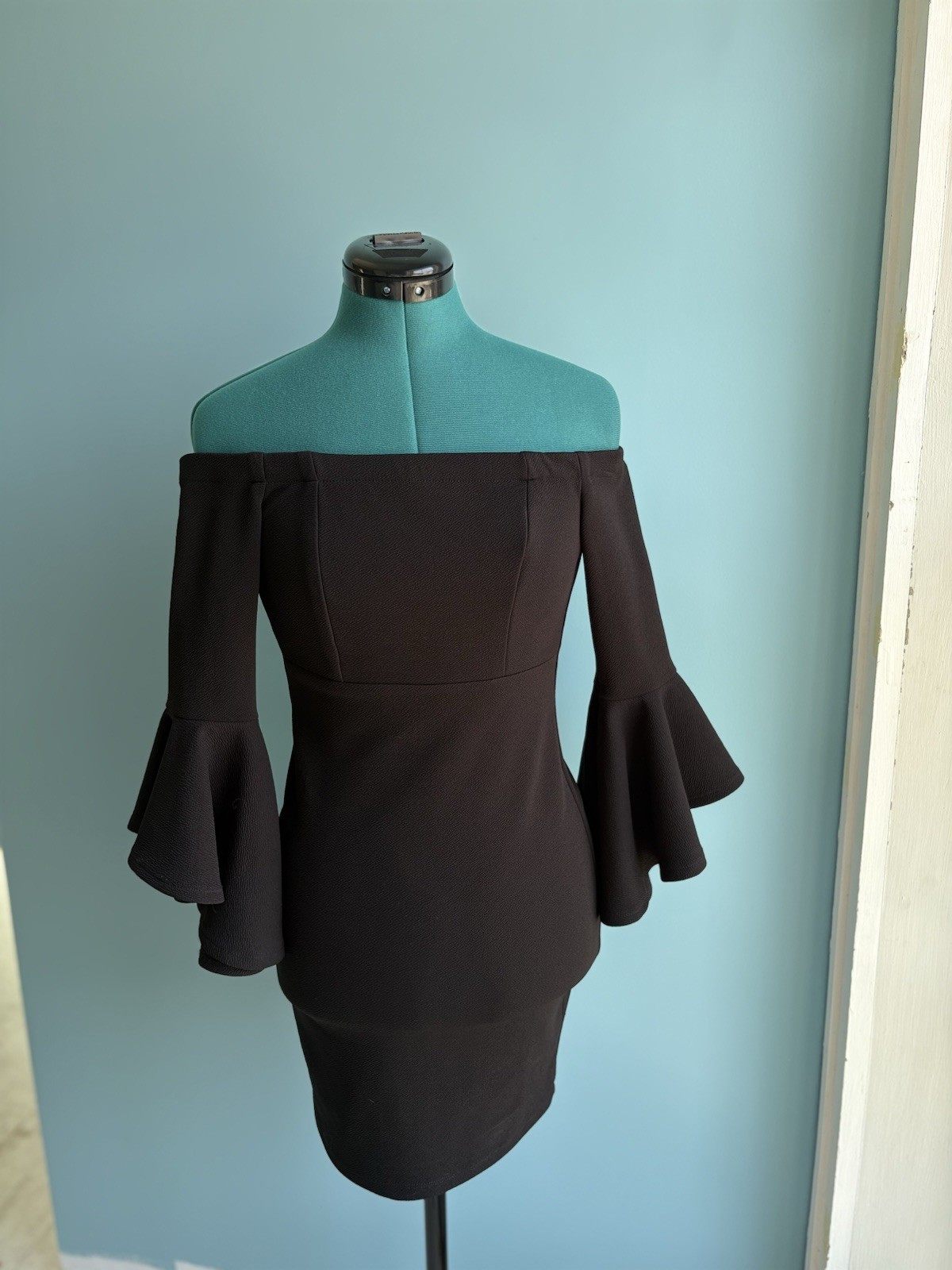 Teeze Me Black Off Shoulder Bell 3/4 Sleeve Bodycon Mini Knit Dress Size 1
