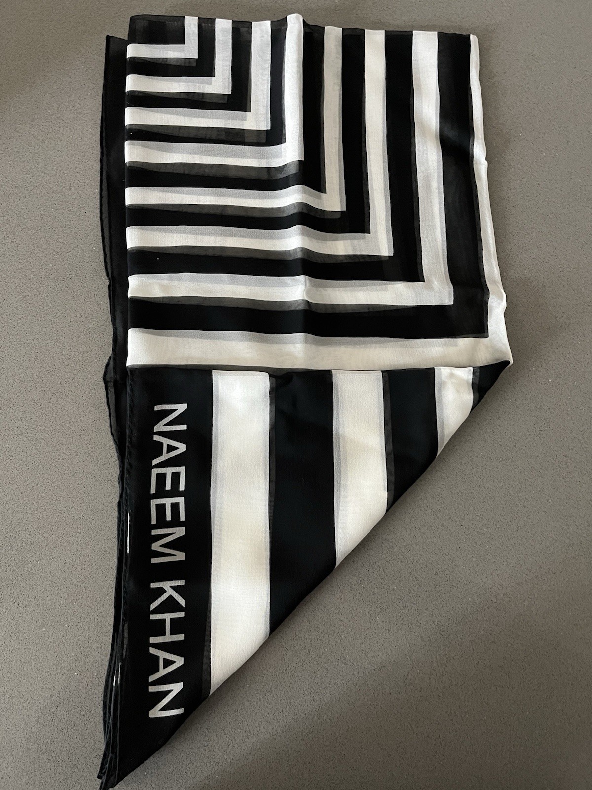 Naeem Khan Scarf 42”x42” New